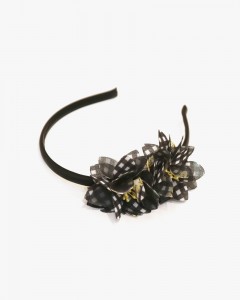 Cerchio con Fiori Enylò con Fantasia Quadri Neri e Fiori Gialli